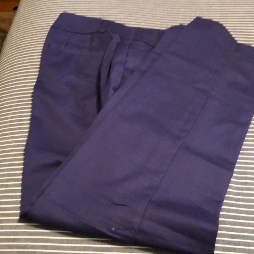 Stretchy slacks